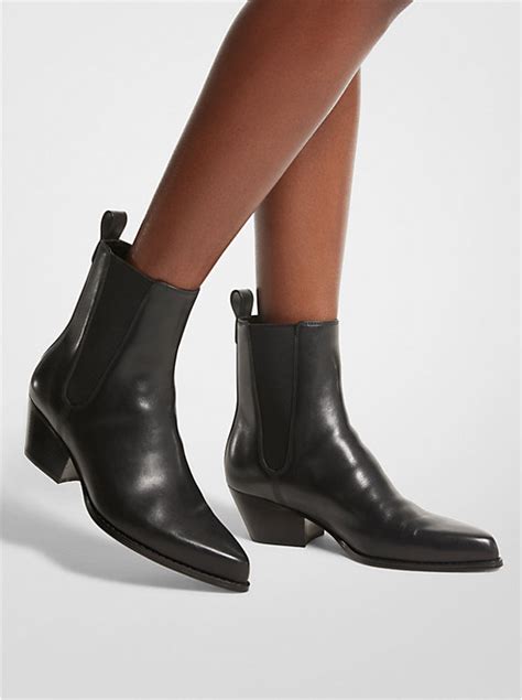 michael kors kinlee bootie|Kinlee Leather Ankle Boot .